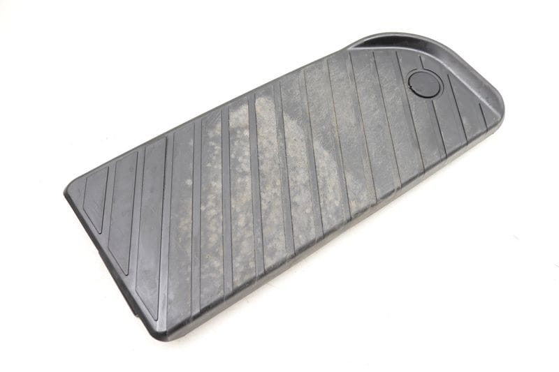 Dead Pedal / Foot Rest Cover 4M1864777A — Used (SKU 505369)