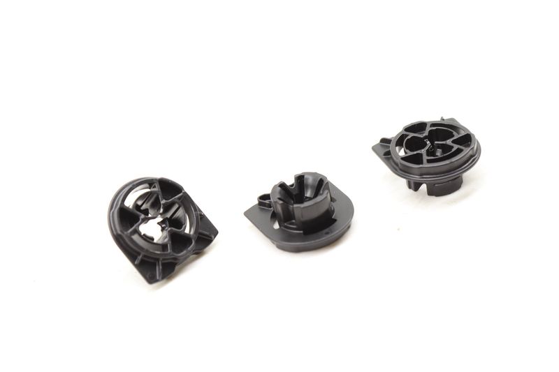 Door Panel Clip / Fastener Set (3) 8V0868243B — Used (SKU 505791)