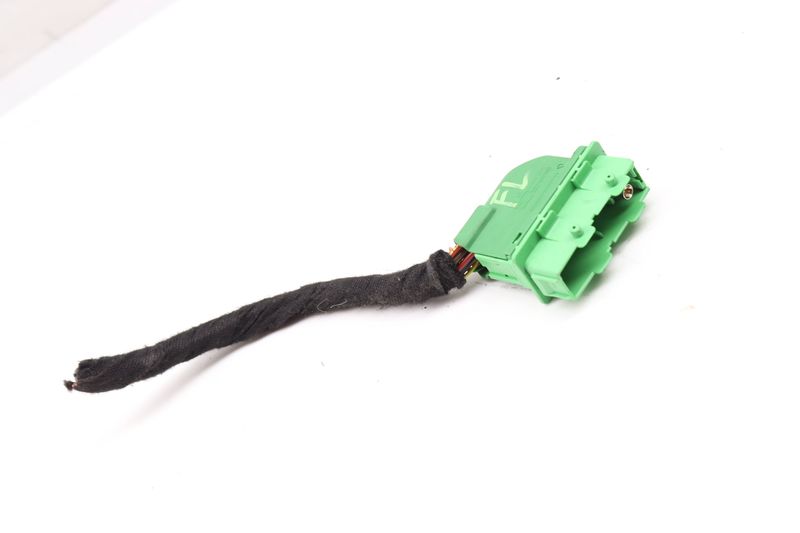 Door Wiring Harness Connector / Pigtail (21-PIN) 4M0972701 — Used (SKU 571802)