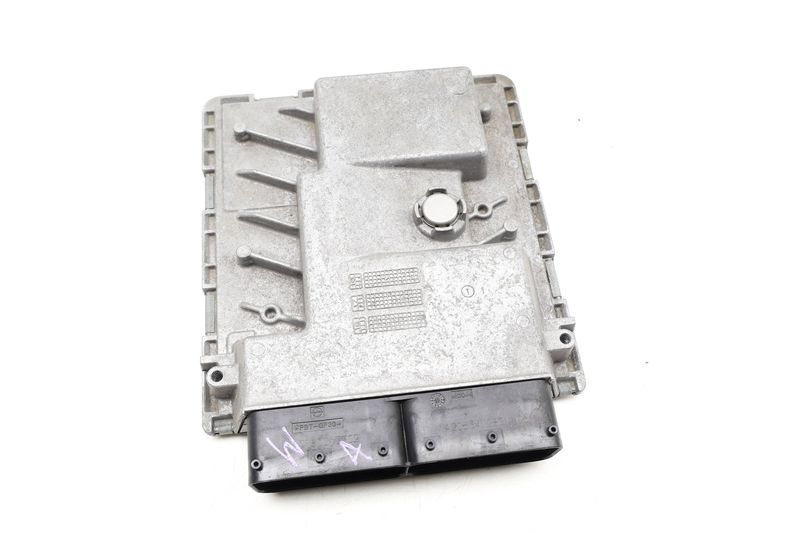 ECU / ECM / Engine Control Module 4M0907551A — Used (SKU 615844)