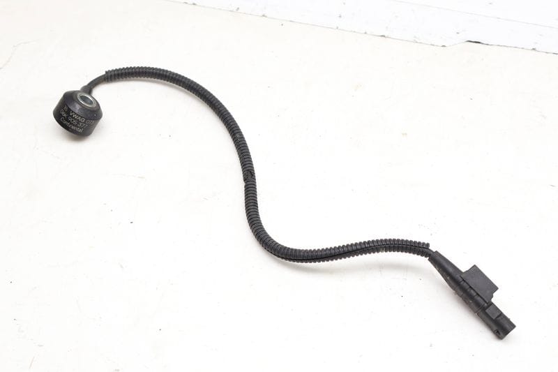 Engine Knock Sensor 06K905377 — Used (SKU 724661)