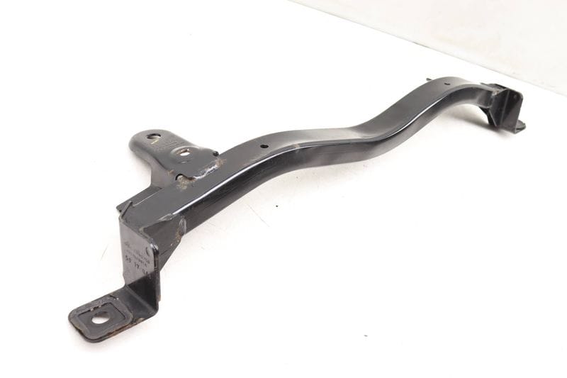 Floor Pan Support Bracket 4M0803221A — Used (SKU 505816)