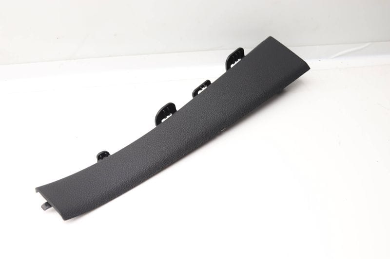 Center A Pillar Trim / Panel 4M0868203 — Used (SKU 571200)