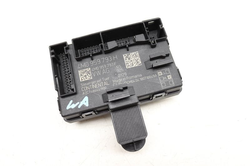 Door Control Module 4M0959793H — Used (SKU 505388)