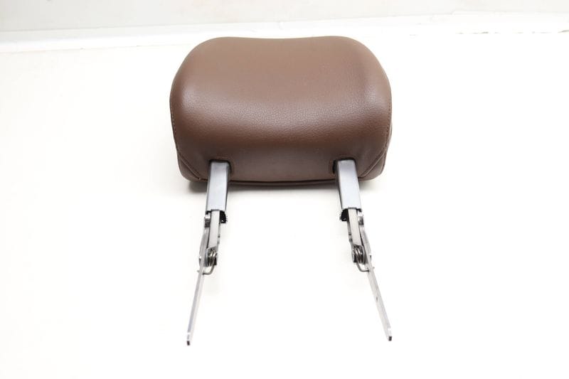 Headrest / Head Rest 4M0881901D — Used (SKU 588586)