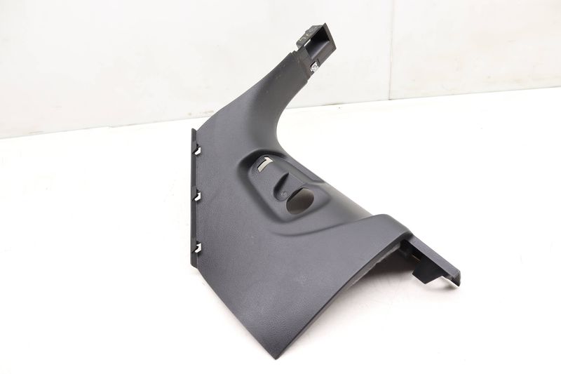 Lower A Pillar Trim / Panel 4M1867271C — Used (SKU 505240)