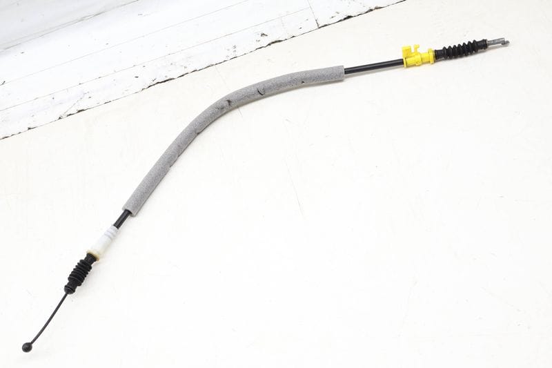 Exterior Door Handle Release / Bowden Cable 4H0837099B — Used (SKU 724470)