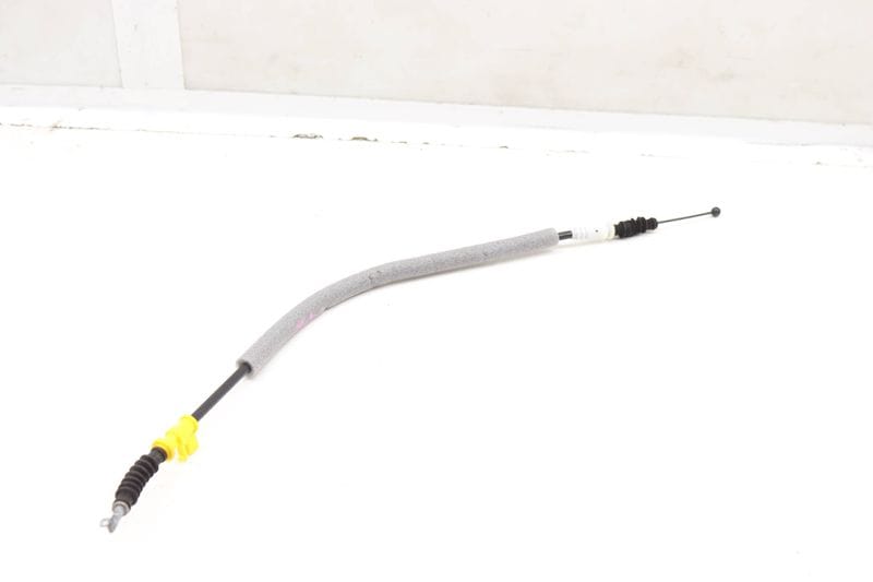 Exterior Door Handle Release / Bowden Cable 4M0837099A — Used (SKU 588725)