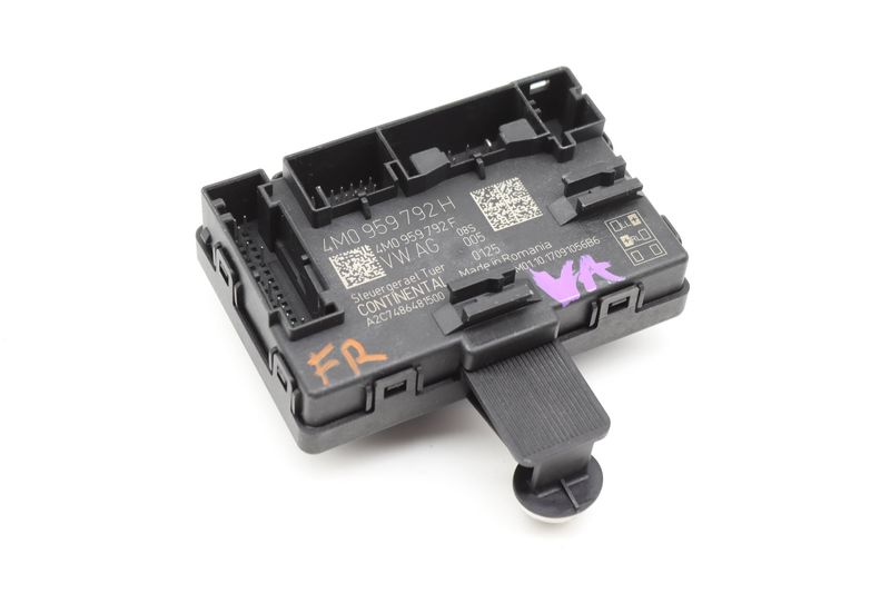Door Control Module 4M0959792H — Used (SKU 571423)