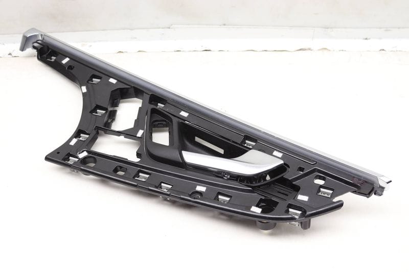 Interior Door Handle / Release 4M0837020B — Used (SKU 598027)