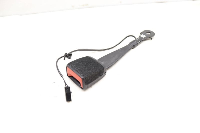 Seat Belt Buckle / Receiver 8W0857755A — Used (SKU 505249)