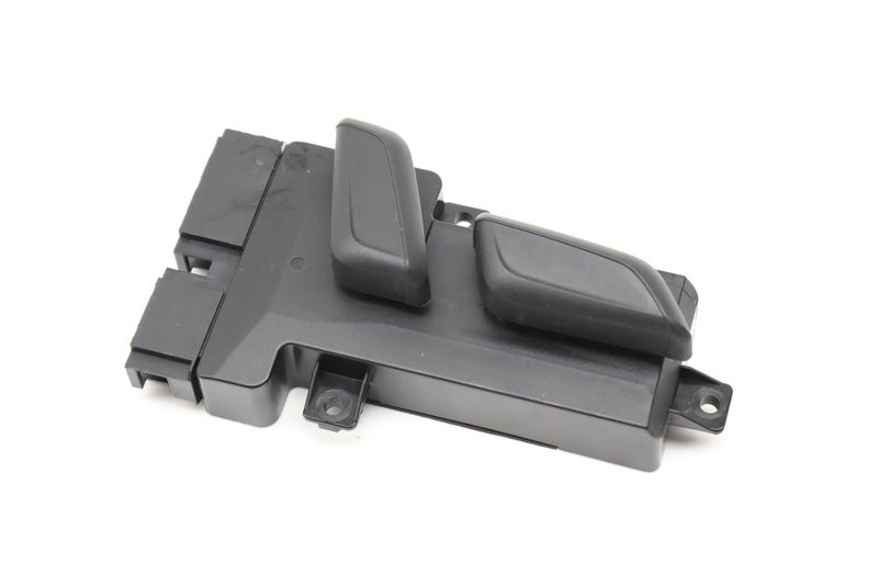 Seat Adjustment Switch 4M0959748 — Used (SKU 571355)
