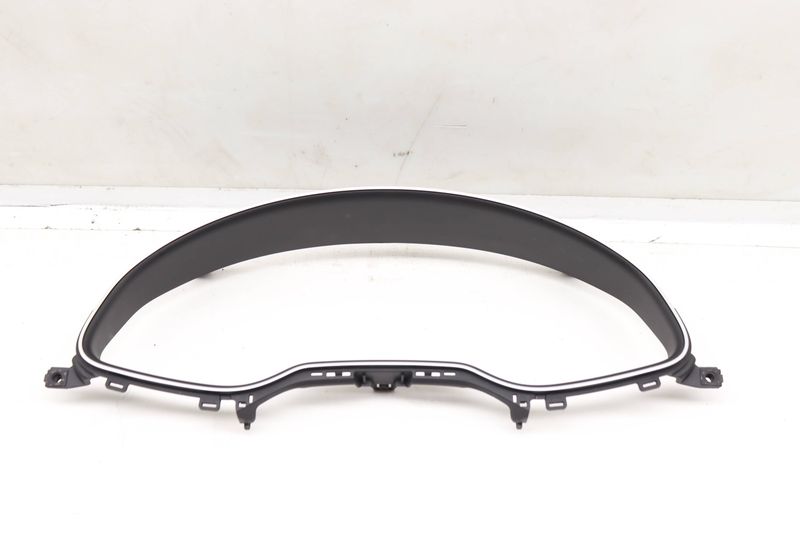 Instrument Cluster Trim / Bezel 4M0857115B — Used (SKU 588641)