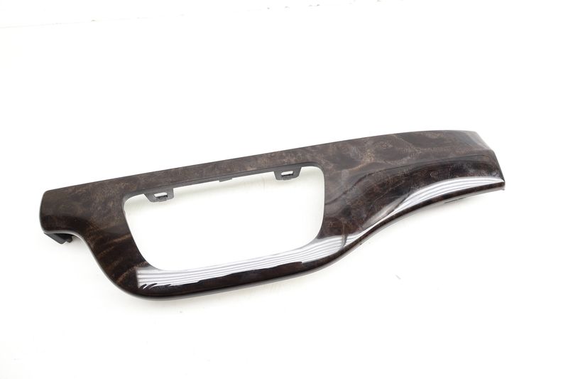 Lower Dash Trim / Molding 4M1853189Q — Used (SKU 724371)