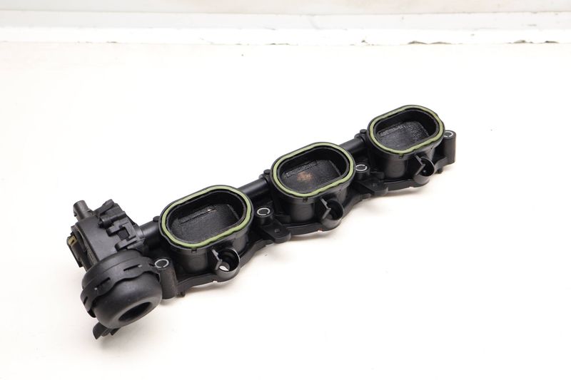 Lower Intake Manifold Air Distribution Housing 06E133109AT — Used (SKU 615930)