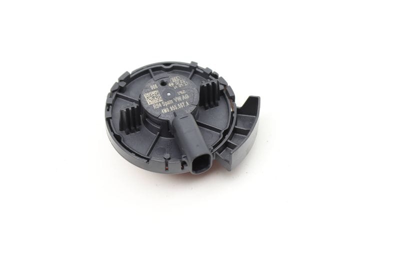 Impact / Crash Sensor 4M0955557A — Used (SKU 571442)