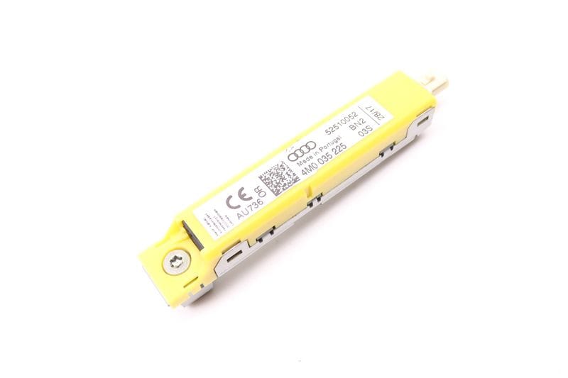Upper Antenna Booster 4M0035225 — Used (SKU 588455)