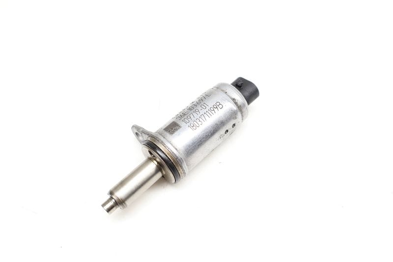 N205 Cam Valve / Camshaft Adjustment Solenoid 06E103697L — Used (SKU 724356)