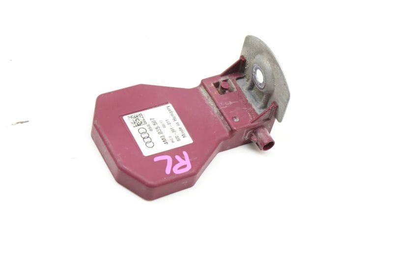 Phone Antenna 4M0035507 — Used (SKU 571504)