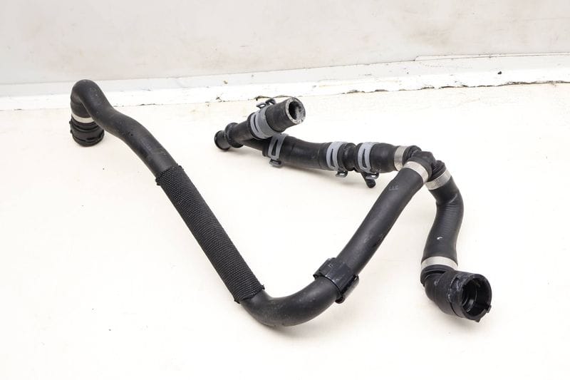 Radiator Coolant Hose / Line 4M0122109AN — Used (SKU 616007)