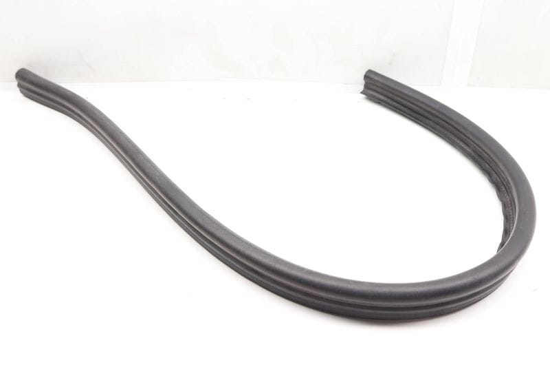 Rain Tray Seal / Hood Weather Stripping 4M0823723 — Used (SKU 571574)