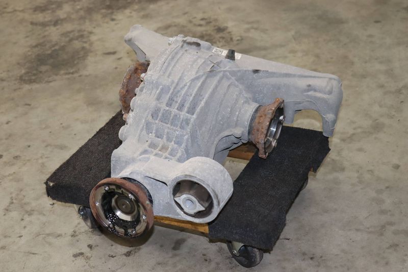 Axle Differential (QCD) 0D2500043C — Used (SKU 571780)