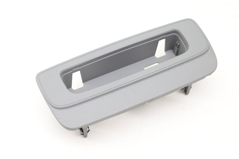 Center Console Climate Control Trim / Bezel 4M0863289 — Used (SKU 597895)