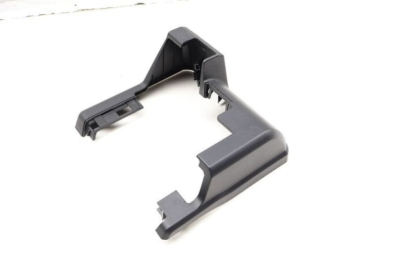 2ND Row Inner Seat Rail Cover (FRONT) 4M0883689A — Used (SKU 615706)