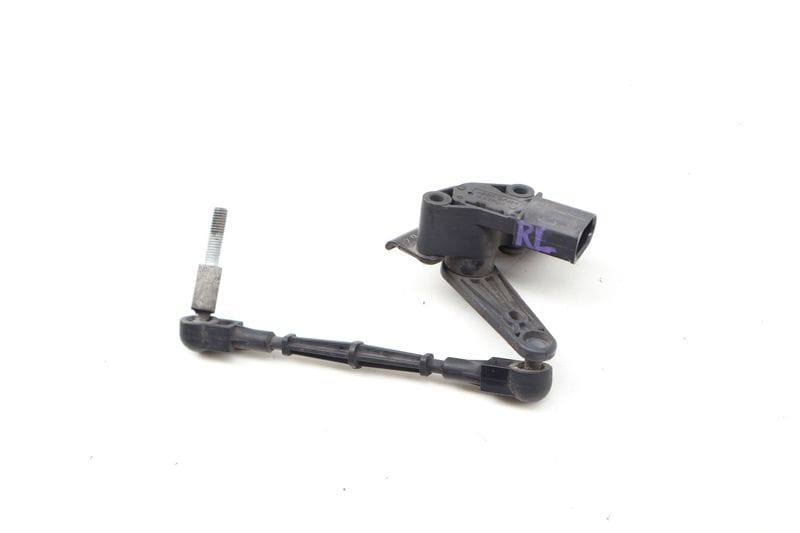 Headlight Leveling Sensor w/ Linkage 4M0941309H — Used (SKU 724501)