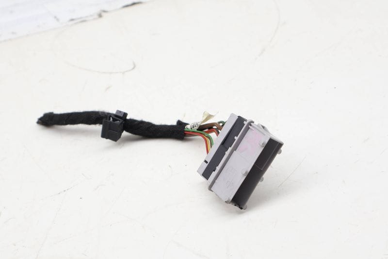 Door Wiring Harness Connector / Pigtail (19-PIN) 4M0937722 — Used (SKU 724652)