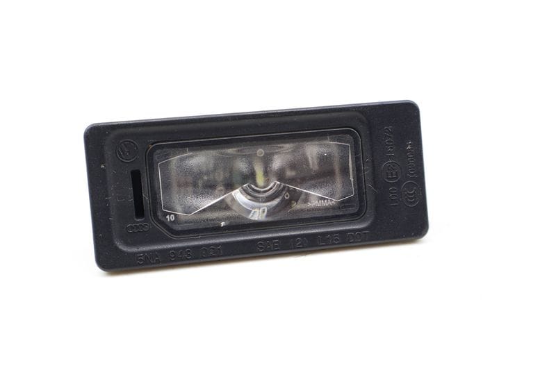 License Plate Light 5NA943021 — Used (SKU 724254)