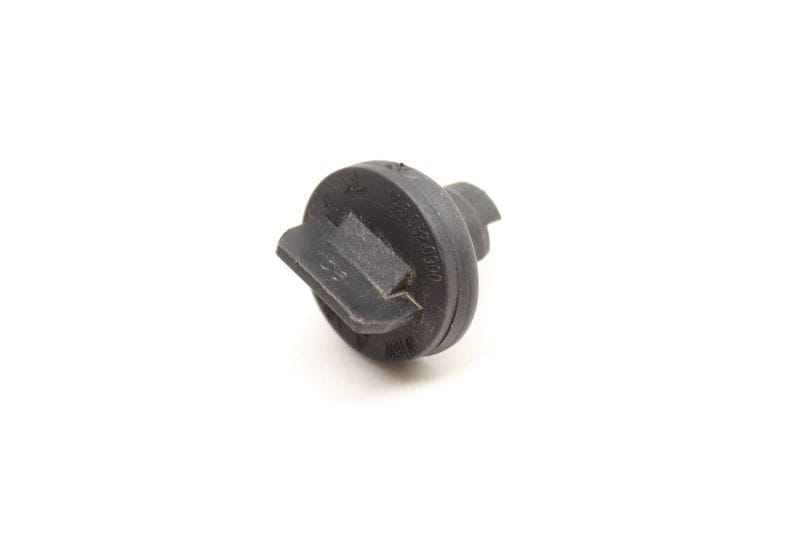 Tail Light Bulb Socket / Holder 4M0945221 — Used (SKU 506034)