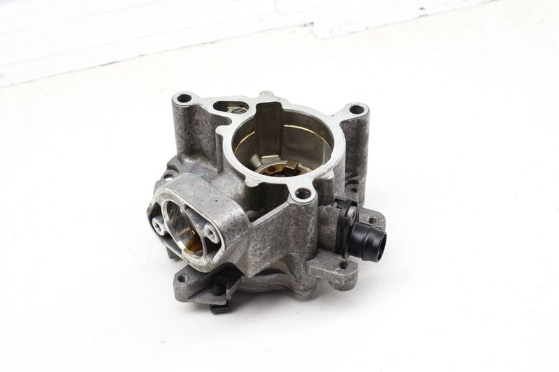 Vacuum Pump 06K145100AE — Used (SKU 724551)
