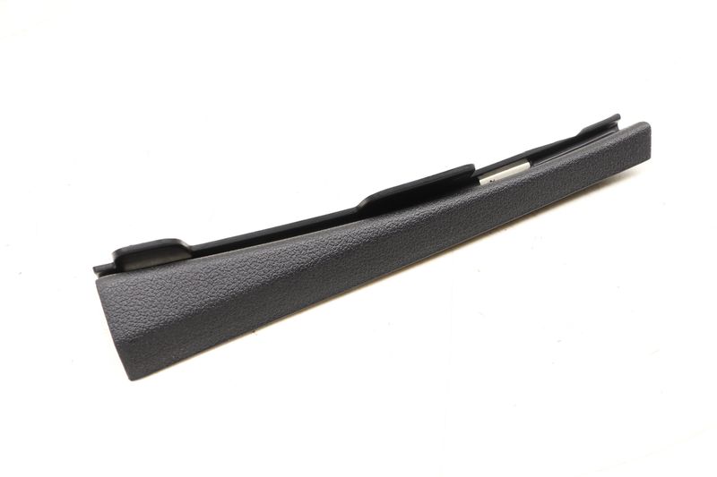 Center A Pillar Trim / Panel 8W0868204A — Used (SKU 542627)