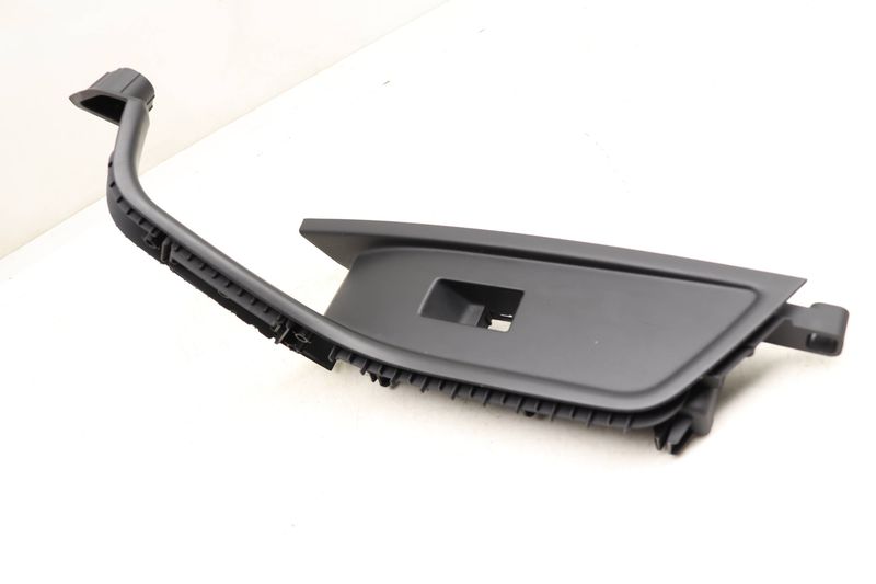 Door Panel Grab Handle Cover / Trim 8W1867172 — Used (SKU 542487)