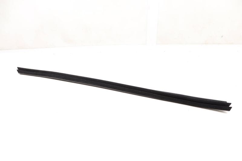 Door / Window Slot Seal (INNER) 8W0837480 — Used (SKU 542732)