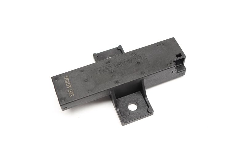 Kessy / Keyless Entry Antenna 4M0907247 — Used (SKU 542666)