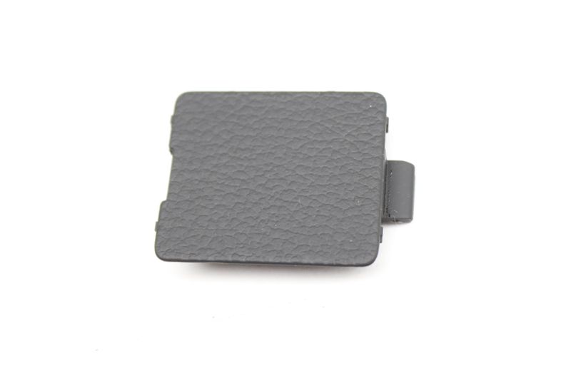 Center Console Screw Cap / Cover 8W0863274 — Used (SKU 543193)