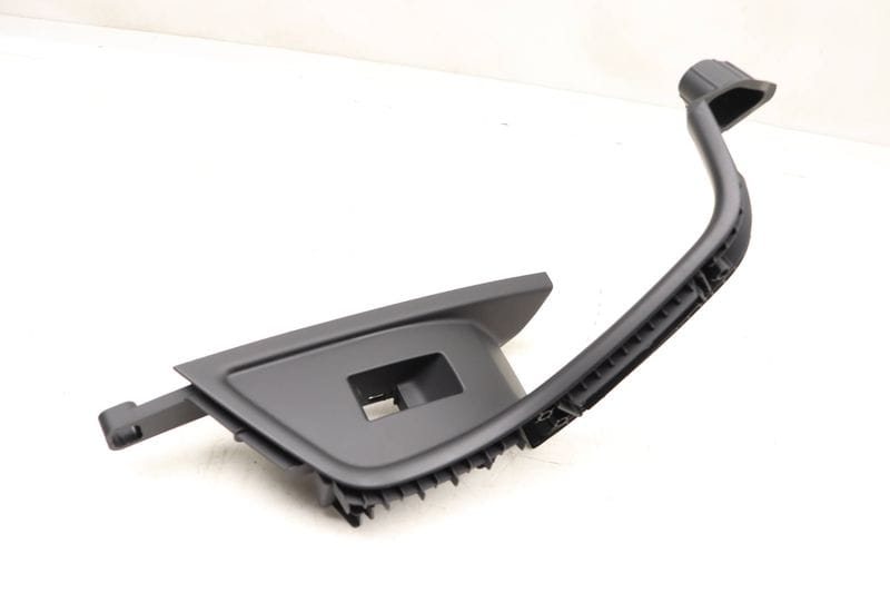 Door Grab Handle Cover / Trim 8W0867371 — Used (SKU 542488)