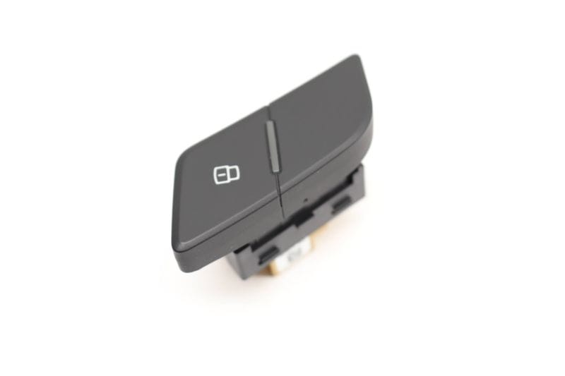 Door Lock / Unlock Switch 8W0962107B — Used (SKU 542558)