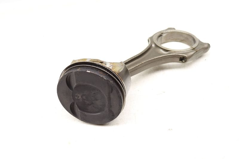 Piston w/ Connecting Rod 06M107066AD — Used (SKU 543059)