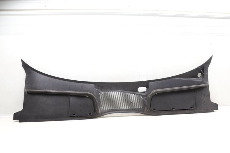 Windshield Cowl / Rain Tray 8W1819403 — Used (SKU 542730)