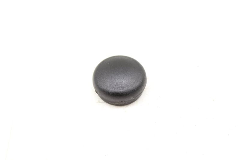 Wiper Arm Cap 8W0955205 — Used (SKU 542890)