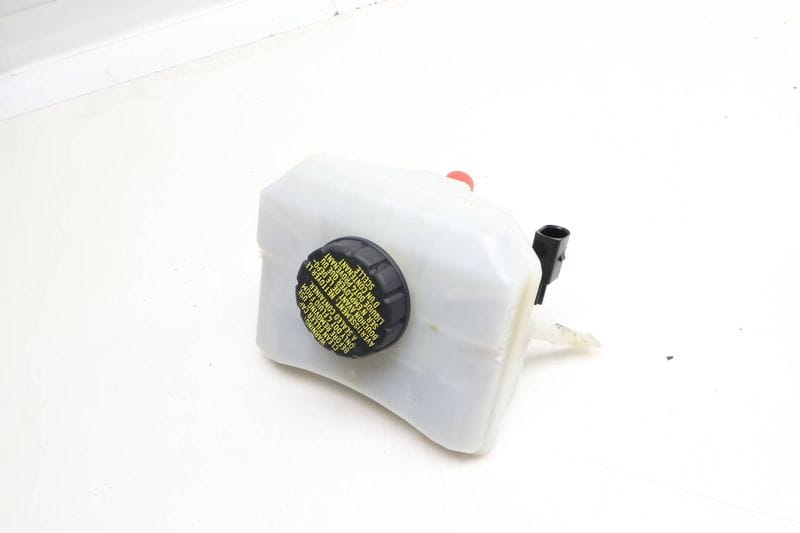 Brake Fluid Reservoir / Tank 8W0611301 — Used (SKU 656792)