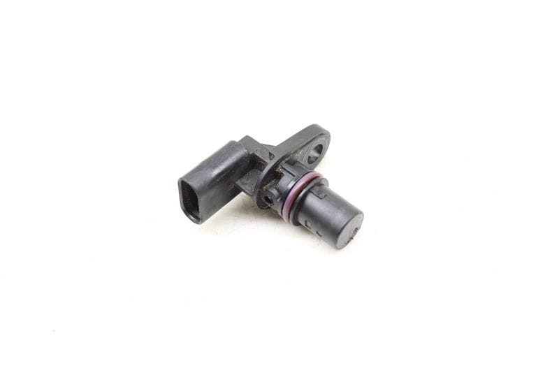 Cam / Camshaft Sensor 06M907601 — Used (SKU 545402)