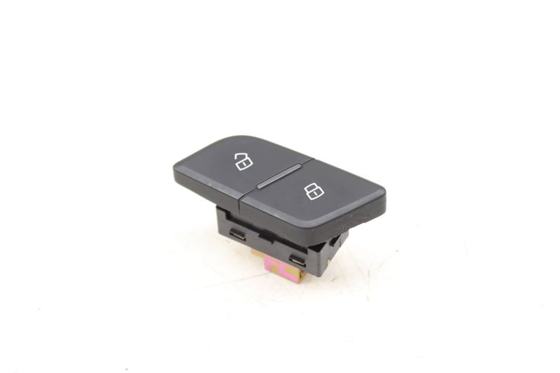 Door Lock / Unlock Switch 8W1962108 — Used (SKU 545120)