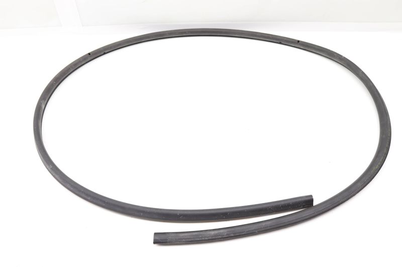 Door Seal / Weather Stripping (OUTER) 8W8837911 — Used (SKU 556022)