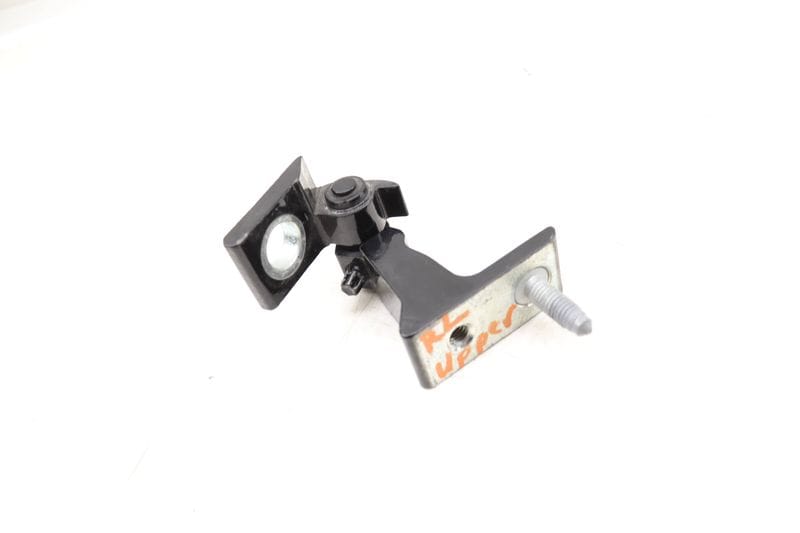 Door Hinge 8W0831403A — Used (SKU 545529)
