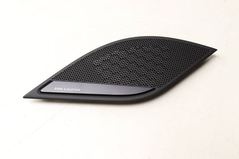 Dash Speaker Grille / Cover (BANG & OLUFSEN) 8W1857227A — Used (SKU 545231)