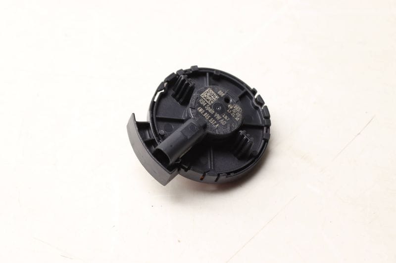 Impact / Crash Sensor 4M0955557A — Used (SKU 545065)